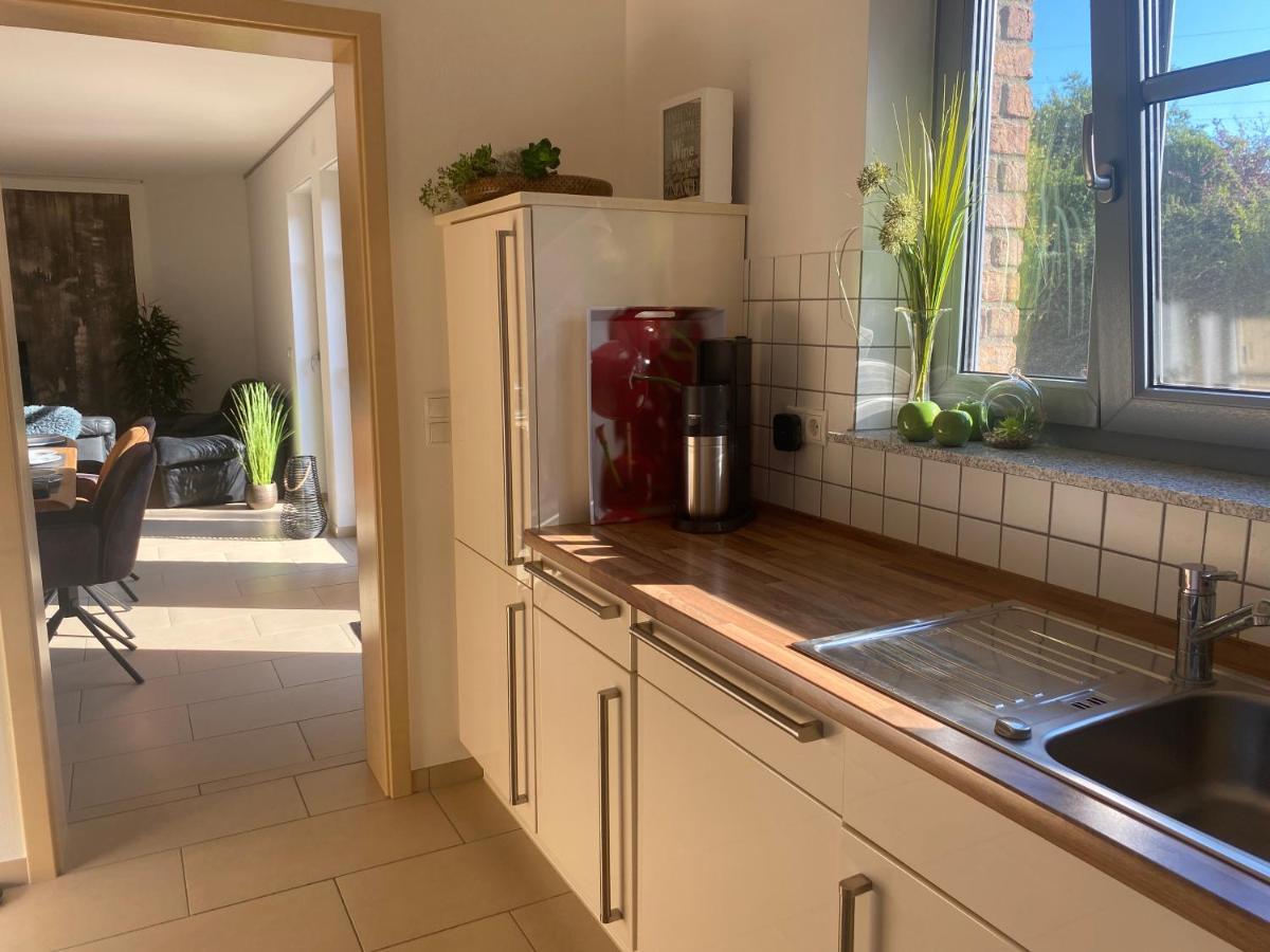 Attraktive Wohnung-Elztalidyll-Zwischen Mosel,Nuerburgring Und Burg Eltz Kollig Екстериор снимка