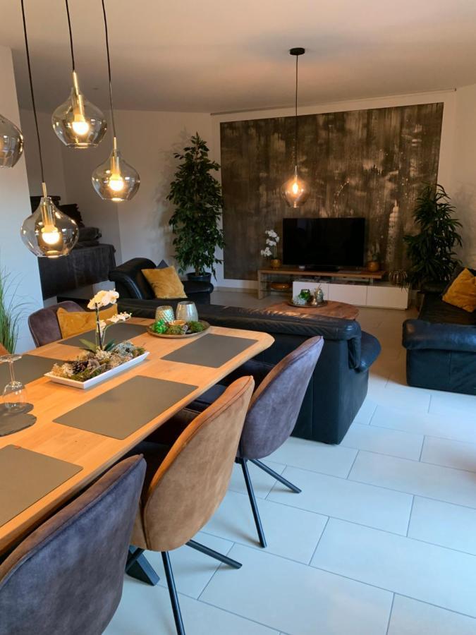 Attraktive Wohnung-Elztalidyll-Zwischen Mosel,Nuerburgring Und Burg Eltz Kollig Екстериор снимка