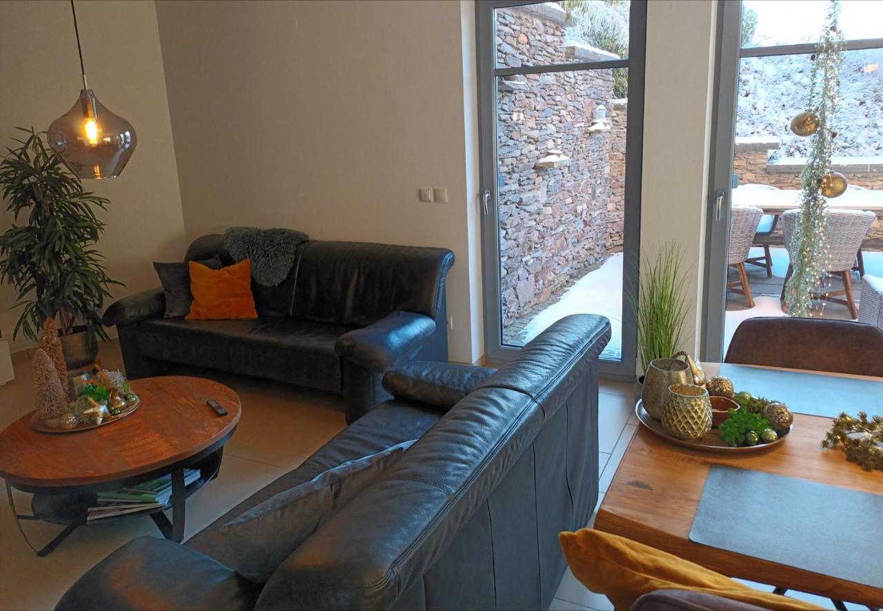 Attraktive Wohnung-Elztalidyll-Zwischen Mosel,Nuerburgring Und Burg Eltz Kollig Екстериор снимка